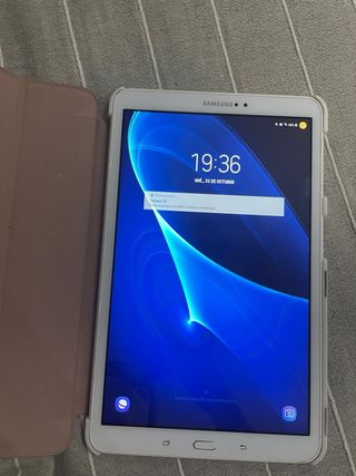 Tablet Samsung Tab A + funda protectora magnética