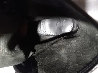 Dr Martens anfibi neri