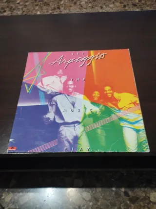 Maxi Arpeggio Let The Music Play R&B Soul