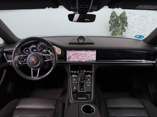 PORSCHE Panamera 4 E-Hybrid Executive