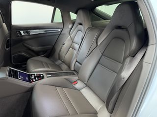 PORSCHE Panamera 4 E-Hybrid Executive