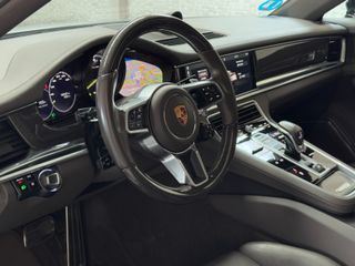 PORSCHE Panamera 4 E-Hybrid Executive