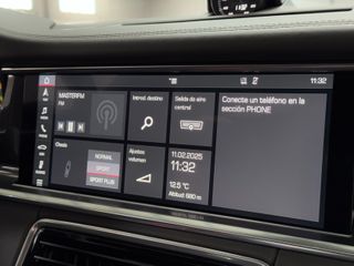 PORSCHE Panamera 4 E-Hybrid Executive