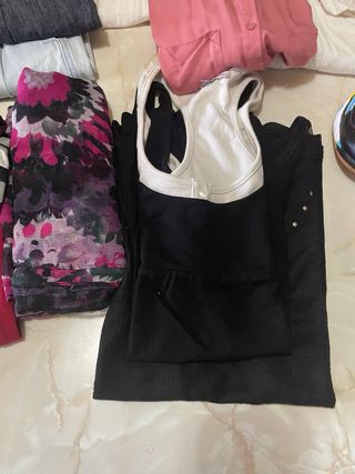 Set di vestiti taglia M