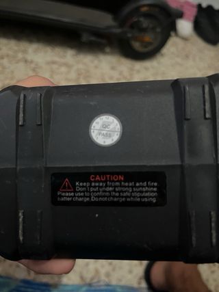 Altavoz GREATNCE con luces LED