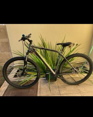 Bicicleta Specialized Rockhopper