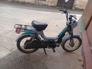 Ciclomotor Clásico Garelli Gary 1
