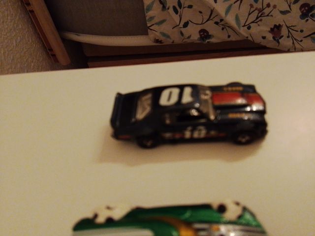 Coche Hot Wheels verde