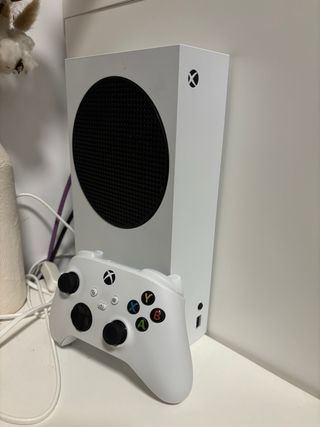 Xbox Series S 512GB + Mando Blanco (Trato mano)