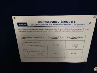 Contenedor de transporte METRO azul