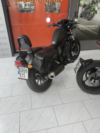 Honda Rebel 500 Negra
