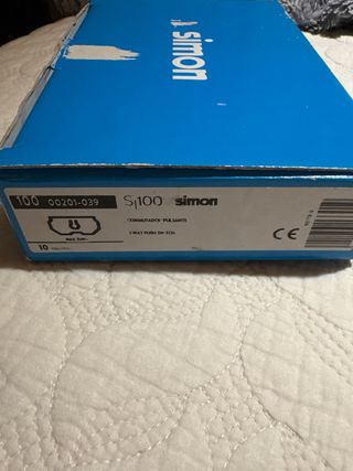 Conmutador Pulsante Simon 100
1 unidad
