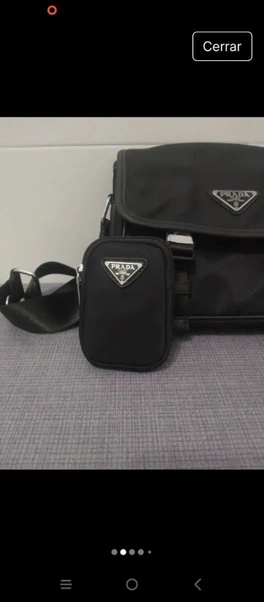 Bolso negro totalmente nuevo.