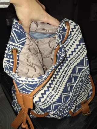 Mochila de tela con estampado