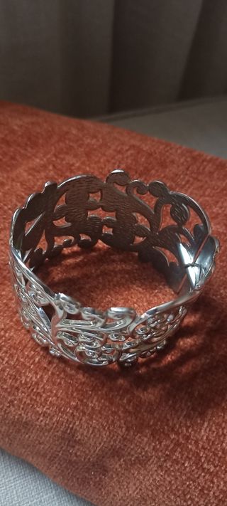 Brazalete plateado 4.5 cm ancho