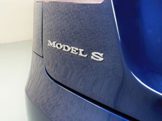 Tesla Model S 75D 4WD