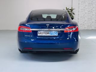 Tesla Model S 75D 4WD