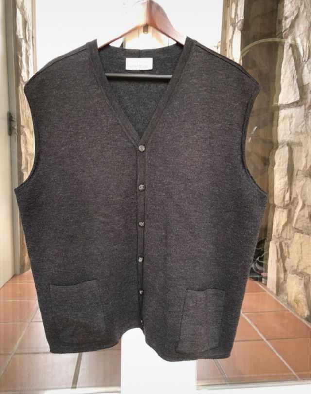 Chaleco de punto gris T 56