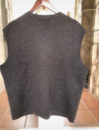 Chaleco de punto gris T 56