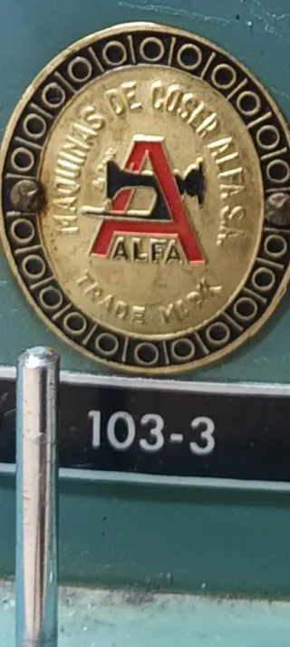Máquina de coser Alfa Alfamatic 103-3