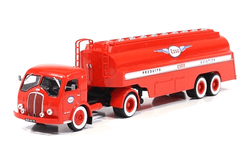 Camión Cisterna Esso SOMUA JL 17