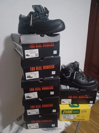 Vendo 7 pares de Botas de seguridad Kingsman negra