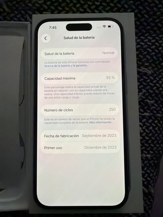 Ningún iPhone 15 azul/blanco como el mio.
