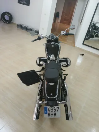 BMW R18 clasicc Moto