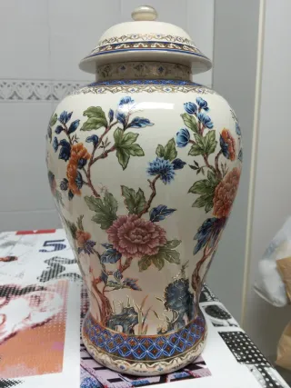 Jarrón Cerámica Panda Flores Beige