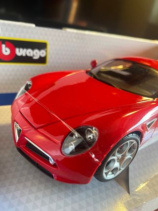 Alfa Romeo 8C Competizione 1/18 Bburago