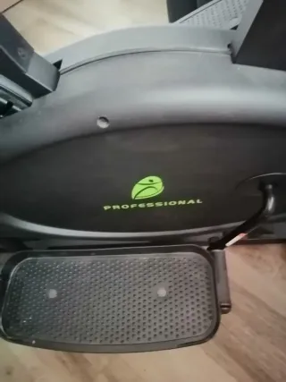 Bicicleta Elíptica y Estática Negra