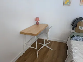 Escritorio Ikea Madera y Metal