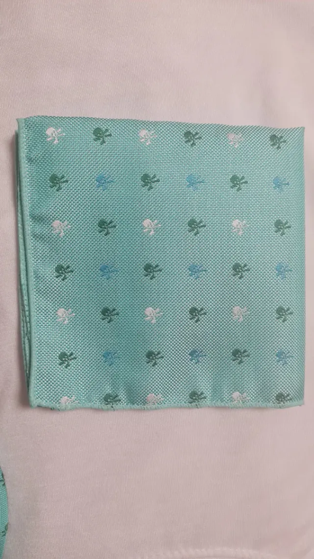 Corbata y pañuelo Teal con Calaveras