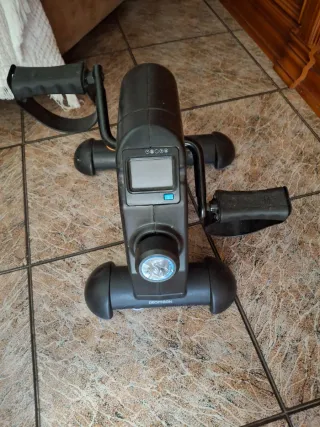 Bicicleta estática plegable Decathlon