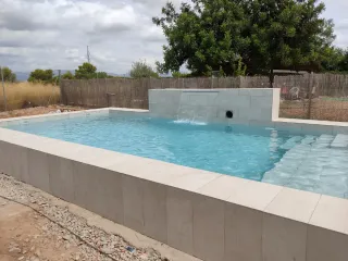 Albañil  económico.