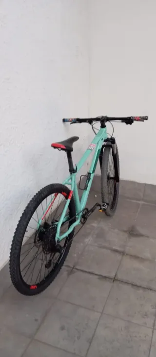 Bicicleta WRC Conor 2021