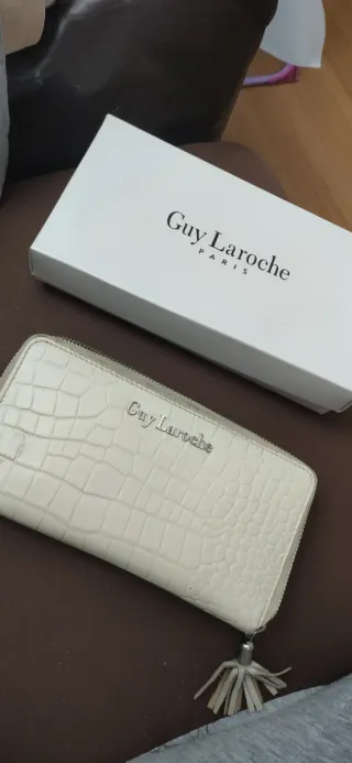 Monedero/Cartera Guy Laroche Beige