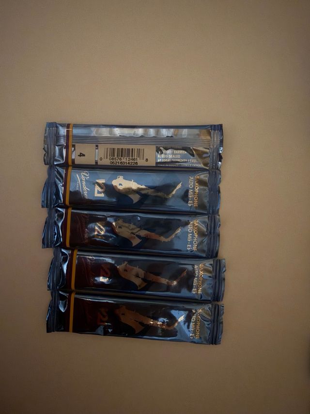 5 cañas saxo alto Vandoren V21 - Fuerza 4