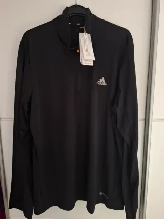 Camisa deportiva Adidas negra