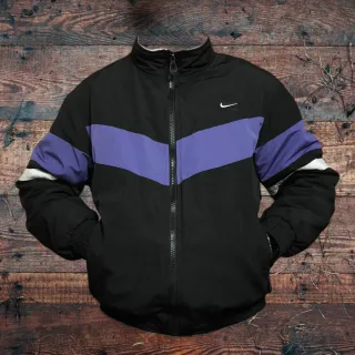 Chaqueta Nike Bomber Vintage Negra y Morada