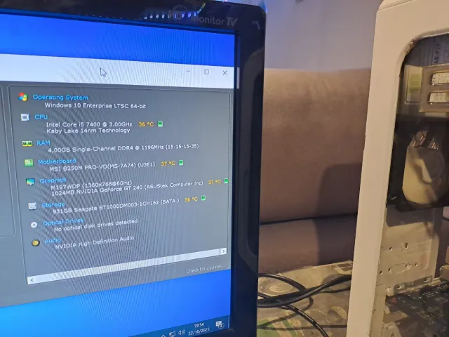 PC Sobremesa i5 Micro ATX Blanco