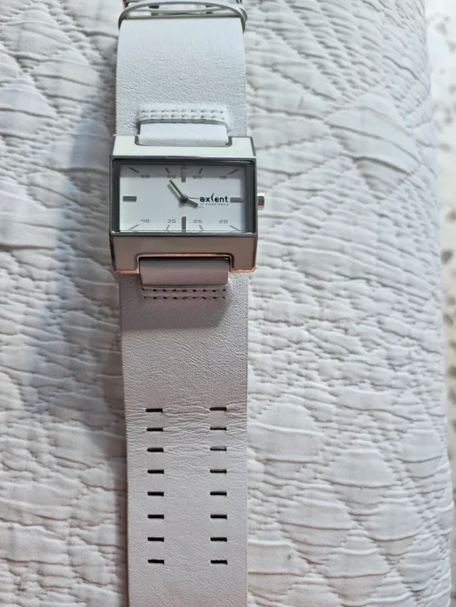 Lote de 10 relojes de pulsera dd mujer