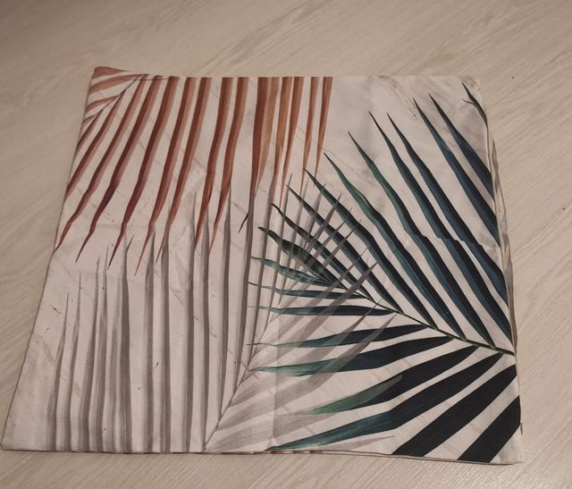 Capa Almofada Tropical