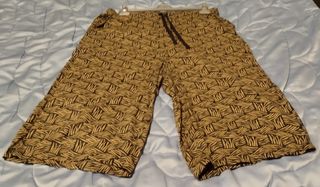 Lote 3 bermudas estampadas