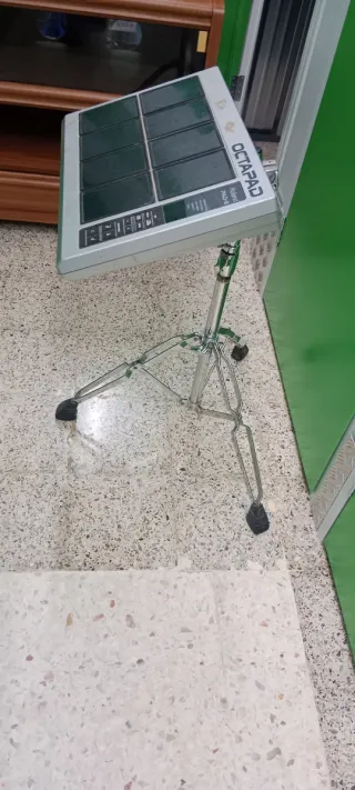 Batería Electrónica Yamaha DTXPLORER + Octapad