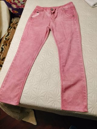 Pantalón vaquero rosa