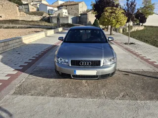 Audi A4 2004 ACEPTO CAMBIOS