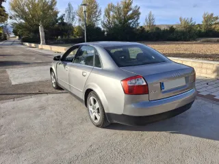 Audi A4 2004 ACEPTO CAMBIOS