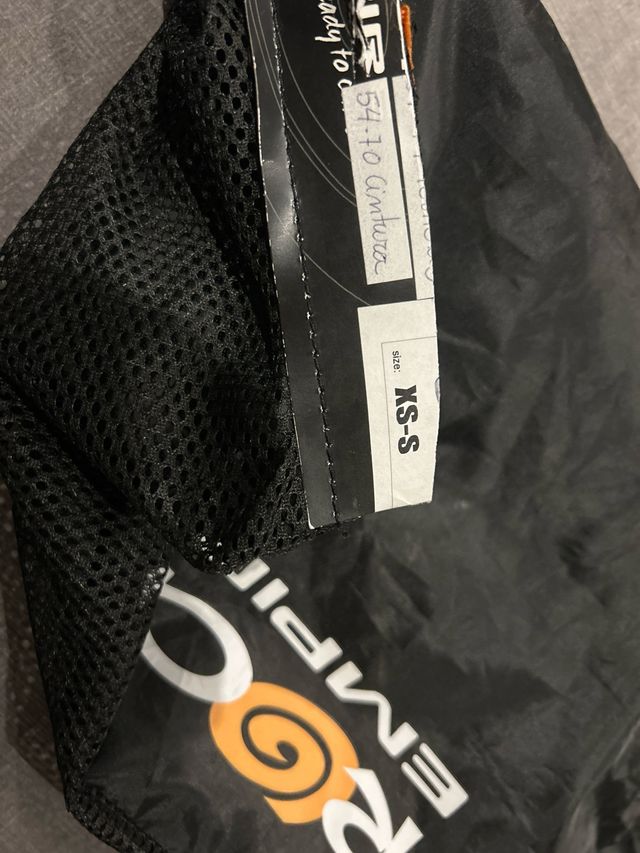 Arnés Rock Empire nuevo a estrenar