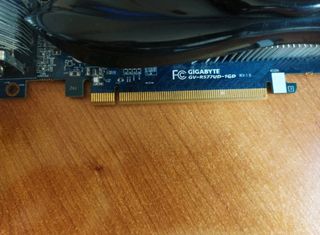 Tarjeta Gráfica Gigabyte GV-R577UD-1GD